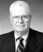  Donald G. Skinner, MD headshot